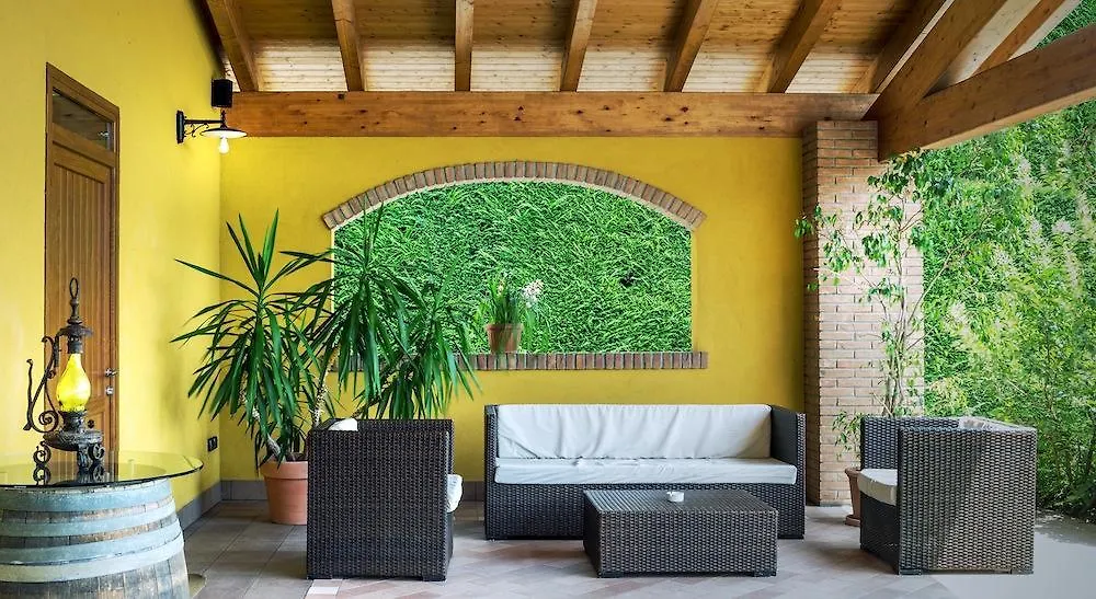 Gospodarstwo wiejskie Agriturismo Le Case Di Campagna Dossobuono