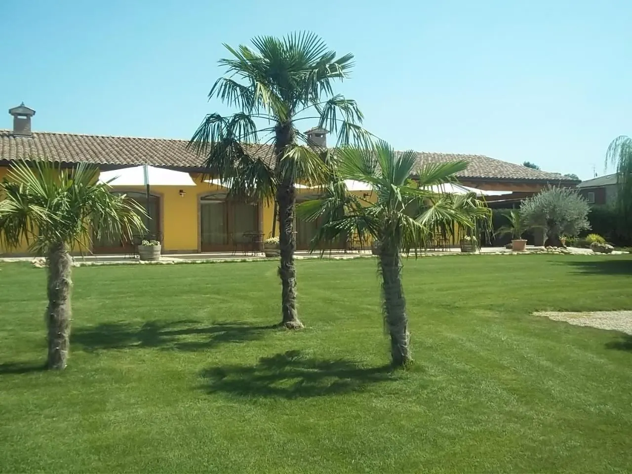 Agriturismo Le Case Di Campagna Dossobuono Séjour à la campagne