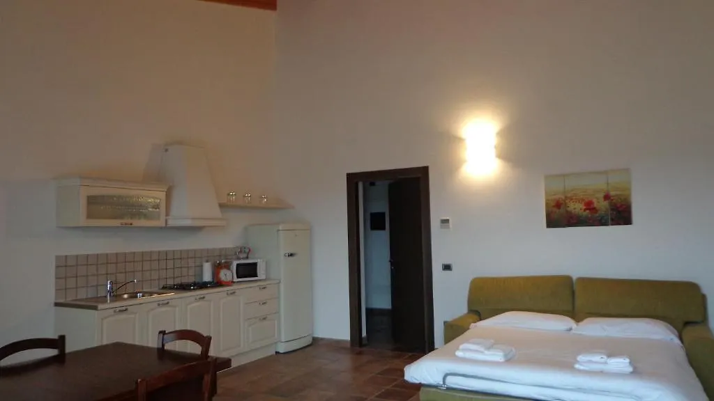 Agriturismo Le Case Di Campagna Dossobuono Séjour à la campagne
